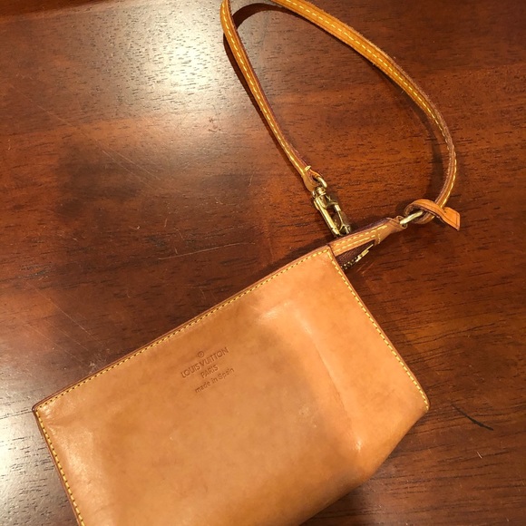 Louis Vuitton Pochette - Picture 6 of 6